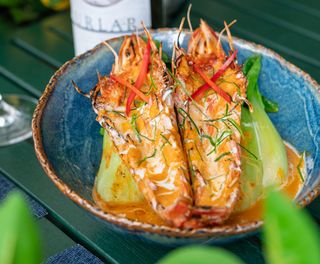 Choo Chee King Prawns (2)